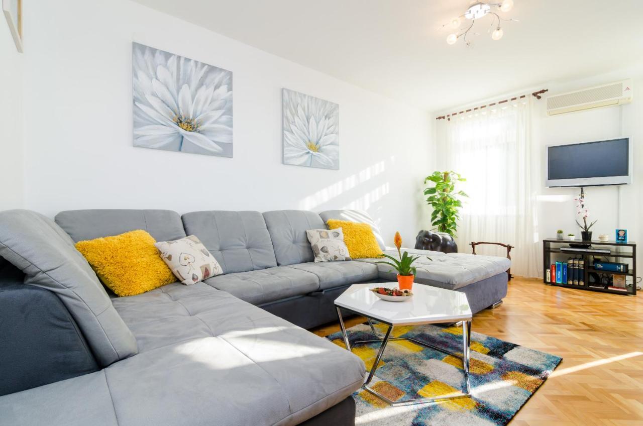 Sun City Apartment Dubrovník Exteriér fotografie